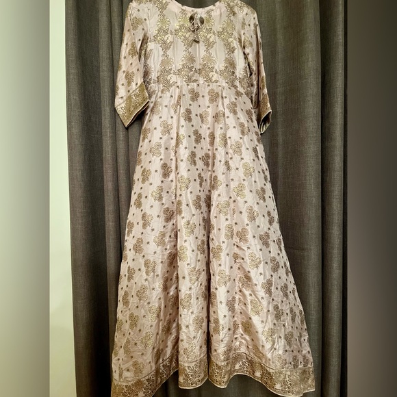 Indian/pakistani long traditional gown - Picture 2 of 2